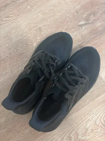 Używany Adidas Ultraboost bike — zdjęcie 2 z 5