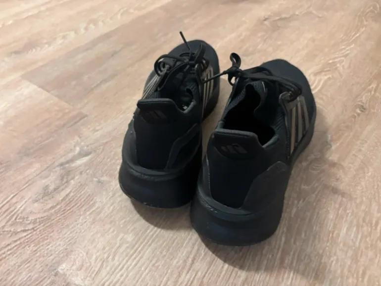 Używany Adidas Ultraboost bike — zdjęcie 5 z 5