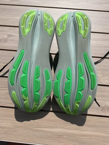Used Asics Gel Nimbus 28 bike — image 7 of 8