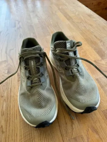 Used Salomon Aero Blaze 3 Running Shoes