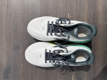 Used New Balance Running Shoes Running Shoes