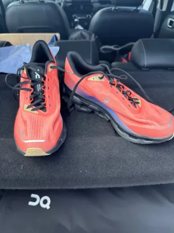 On Running Shoes bike usato — immagine 3 di 8