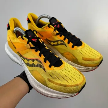 Used Saucony Endorphin Pro 3 Running Shoes