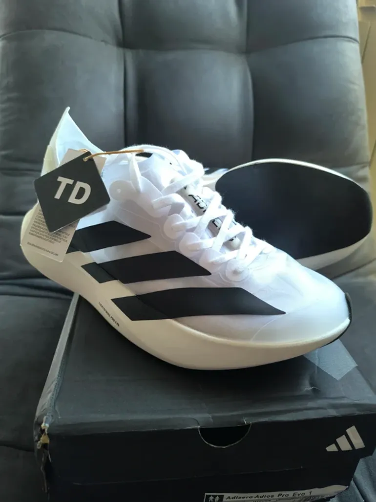 Używany Adidas Adizero Adios Pro Evo 1 bike — zdjęcie 2 z 7