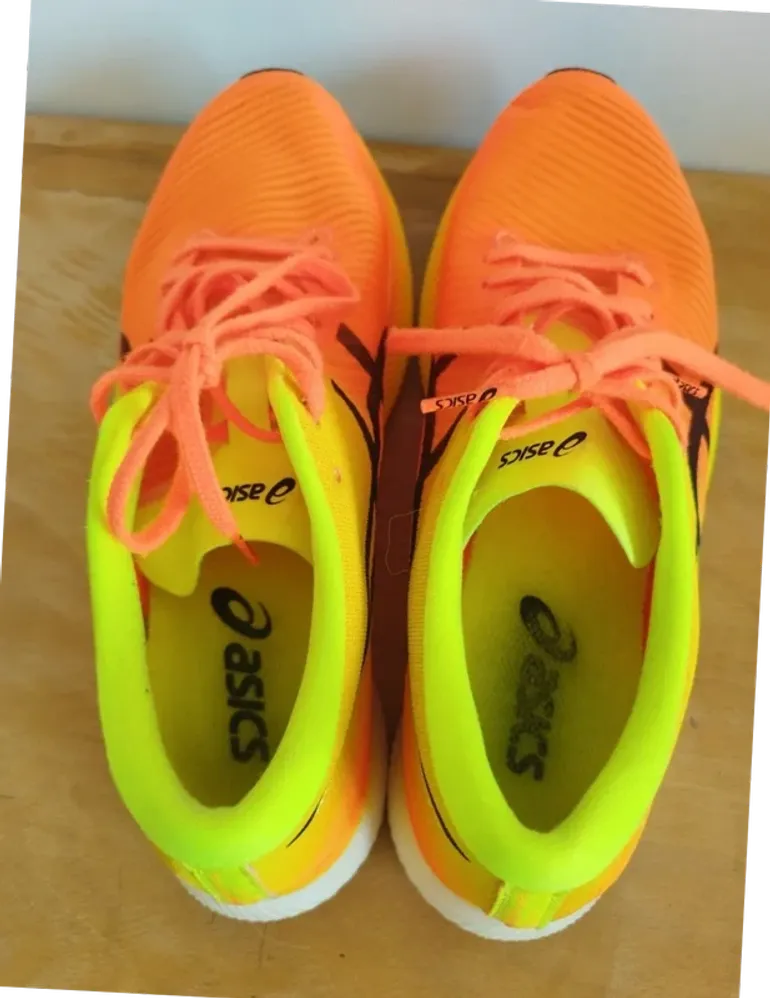 Used Asics Metaspeed Sky bike — image 5 of 9