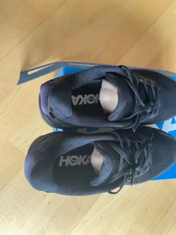 Used Hoka Challenger 8 bike — image 6 of 7