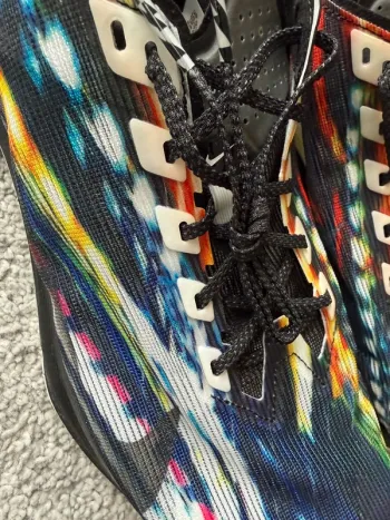 Used Premium Nike ZoomX Vaporfly 4 Light Trails bike — image 3 of 15