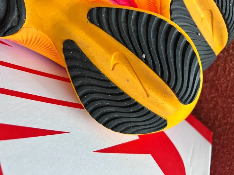 Used Orange Air Zoom Alphafly Next 2 bike — image 8 of 11