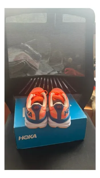 Used Hoka Clifton 9 bike — image 4 of 6