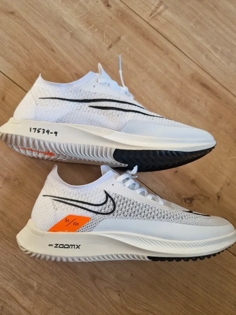 Použité Nike Sportschuhe bike — obrázek 8 z 12