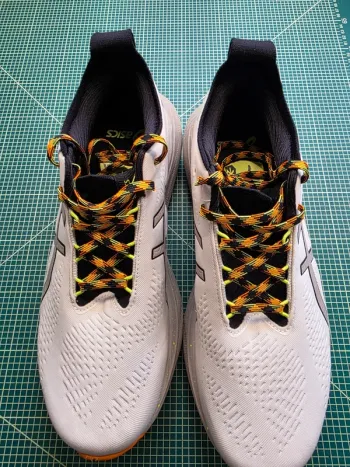 Used Orange Gel-Nimbus 25 TR Running Shoes