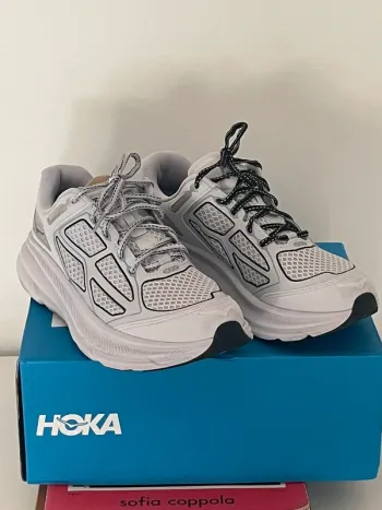 Used Hoka Clifton 9 Running Shoes