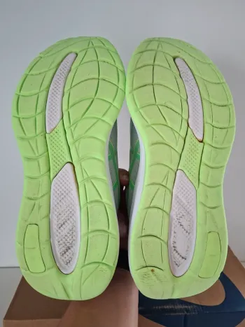 Used Asics Gel Cumulus 28 bike — image 11 of 13
