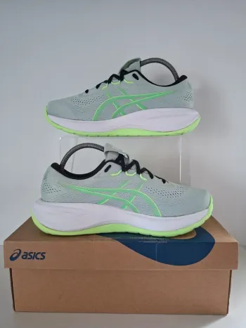 Used Asics Gel Cumulus 28 bike — image 7 of 13