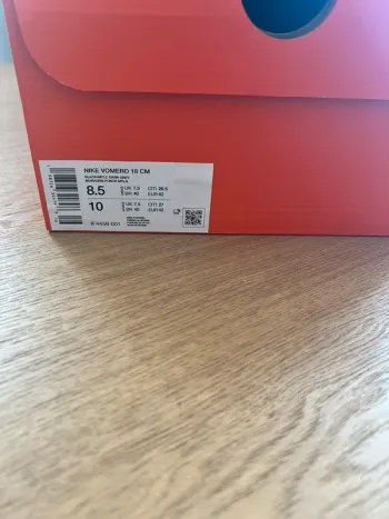 Tweedehands Nike Vomero 18 bike — afbeelding 7 van 9