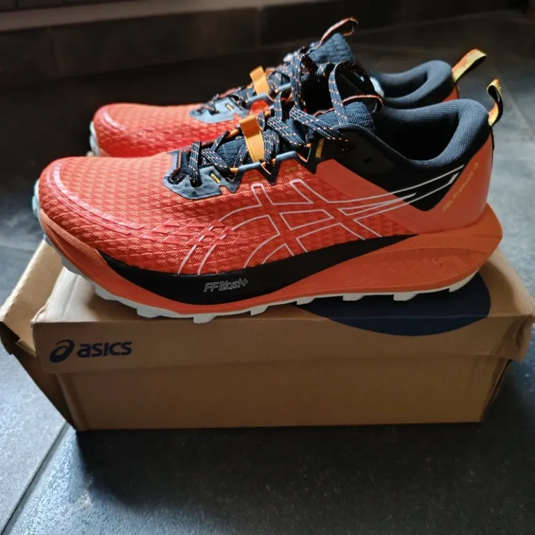 Tweedehands Asics Trabuco 13 bike — afbeelding 2 van 6