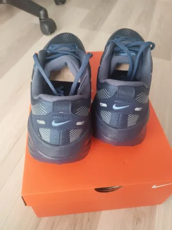 Brugt Nike Vomero 18 bike — billede 8 af 13