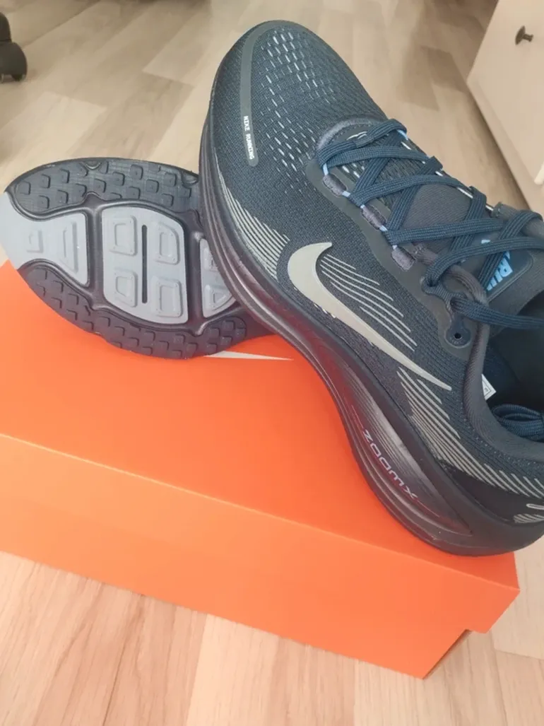 Brugt Nike Vomero 18 bike — billede 10 af 13