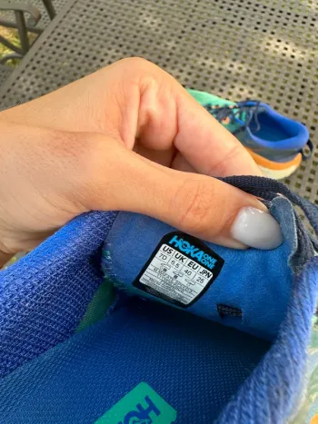 Used Hoka Trail Running Shoes bike — image 5 of 5