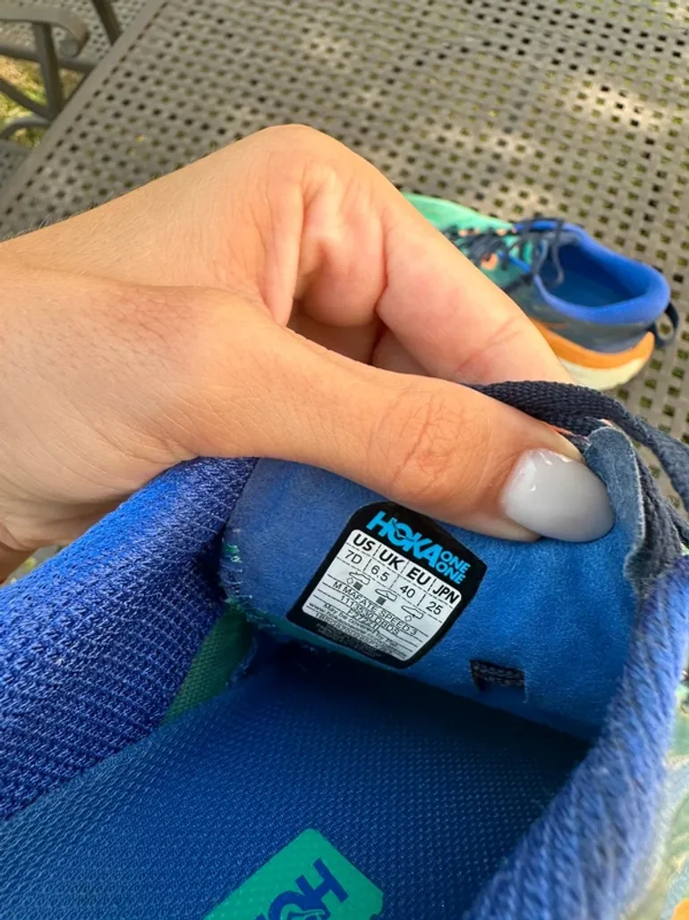 Used Hoka Trail Running Shoes bike — image 5 of 5