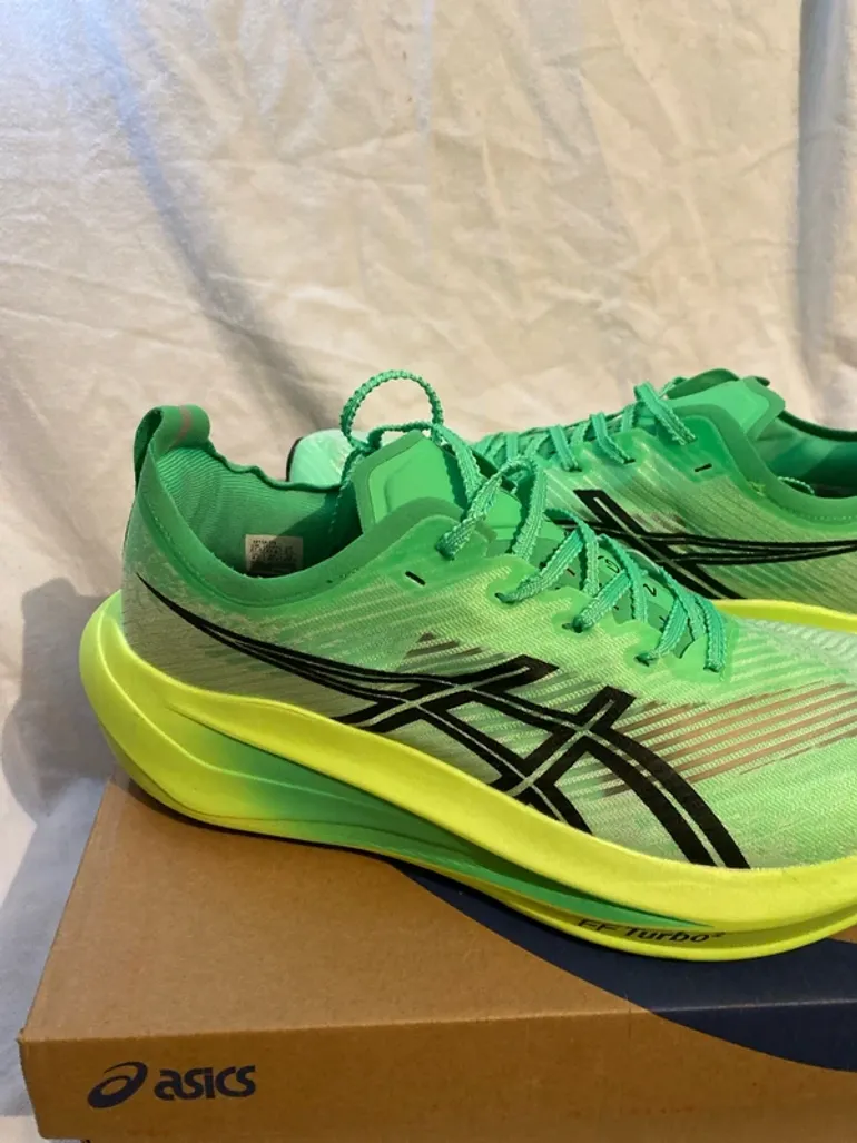 Used Asics Megablast bike — image 2 of 8