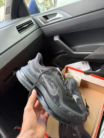 Używany Pegasus Air Premium Running Shoes