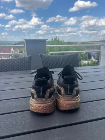 Käytetty Adidas Ultraboost 20 bike — kuva 2 / 5