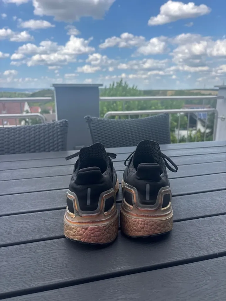 Käytetty Adidas Ultraboost 20 bike — kuva 2 / 5