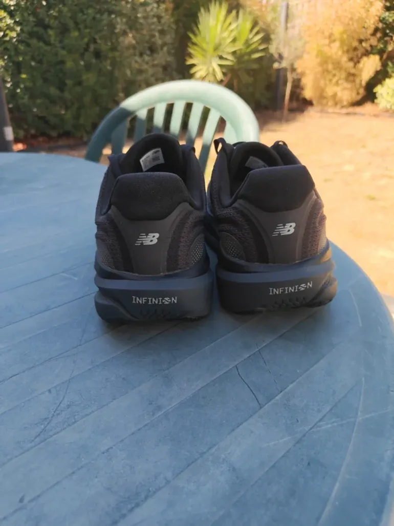 Used New Balance 1080 v15 bike — image 3 of 10