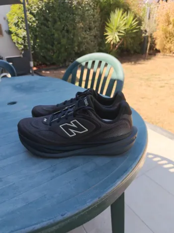 Used New Balance 1080 v15 bike — image 4 of 10