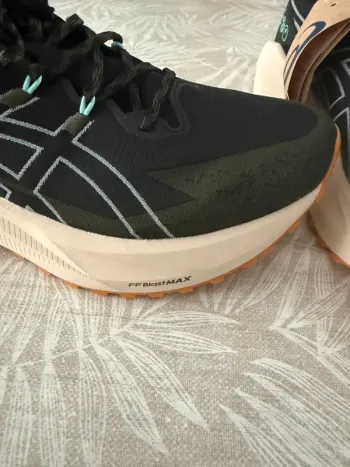 Käytetty Asics Blazeblast bike — kuva 3 / 8