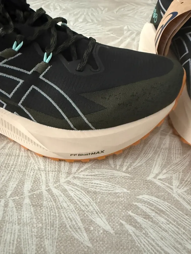 Käytetty Asics Blazeblast bike — kuva 3 / 8