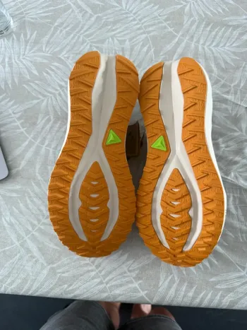 Käytetty Asics Blazeblast bike — kuva 4 / 8