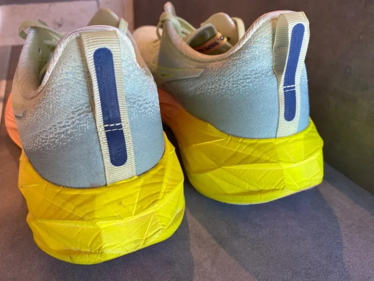 Used Scarpa Novablast 4 Paris bike — image 11 of 12