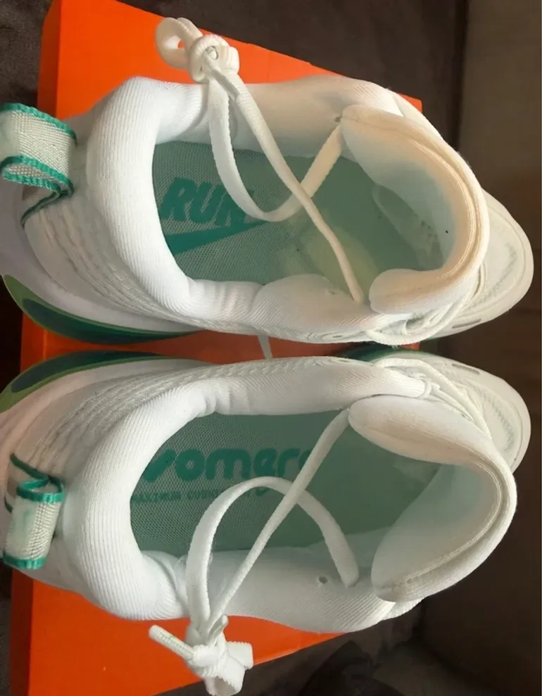 Käytetty Nike Vomero Plus bike — kuva 6 / 6