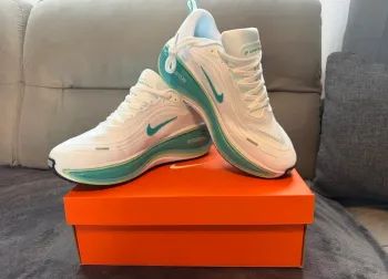 Käytetty Nike Vomero Plus bike — kuva 3 / 6