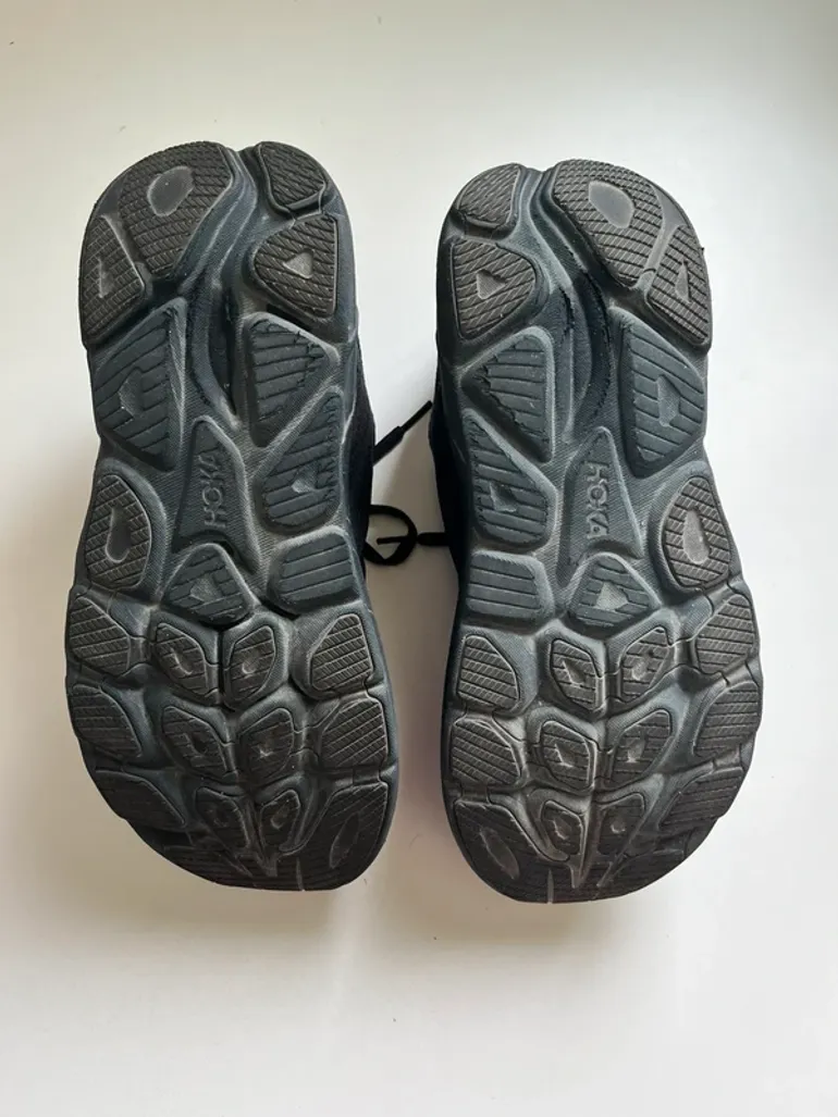 Used Hoka Clifton 10 bike — image 6 of 9
