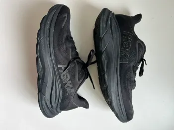 Used Hoka Clifton 10 Running Shoes
