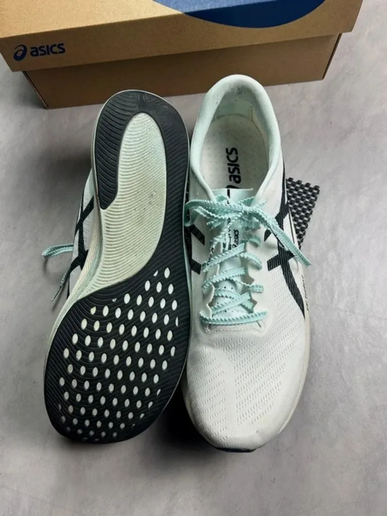 Asics S4+ Yogiri bike usato — immagine 4 di 9