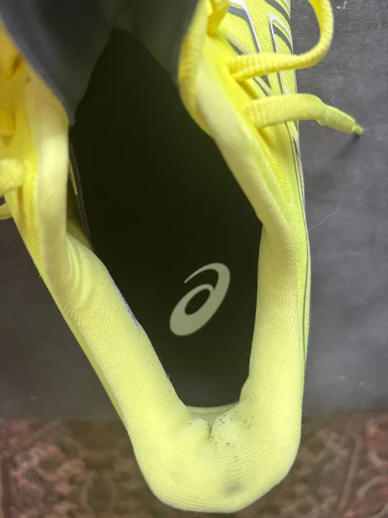 Used Asics GT-2000 14 bike — image 9 of 15