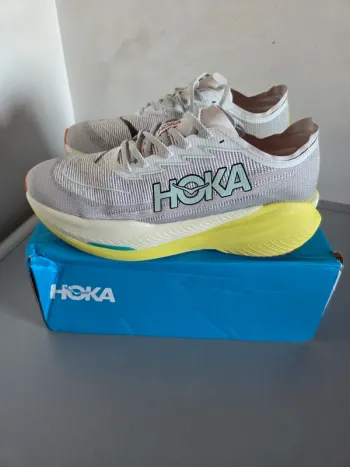Used Hoka Mach X2 Running Shoes