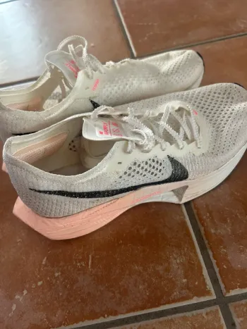 Gebrauchtes Nike Vaporfly 3 bike — Bild 2 von 6