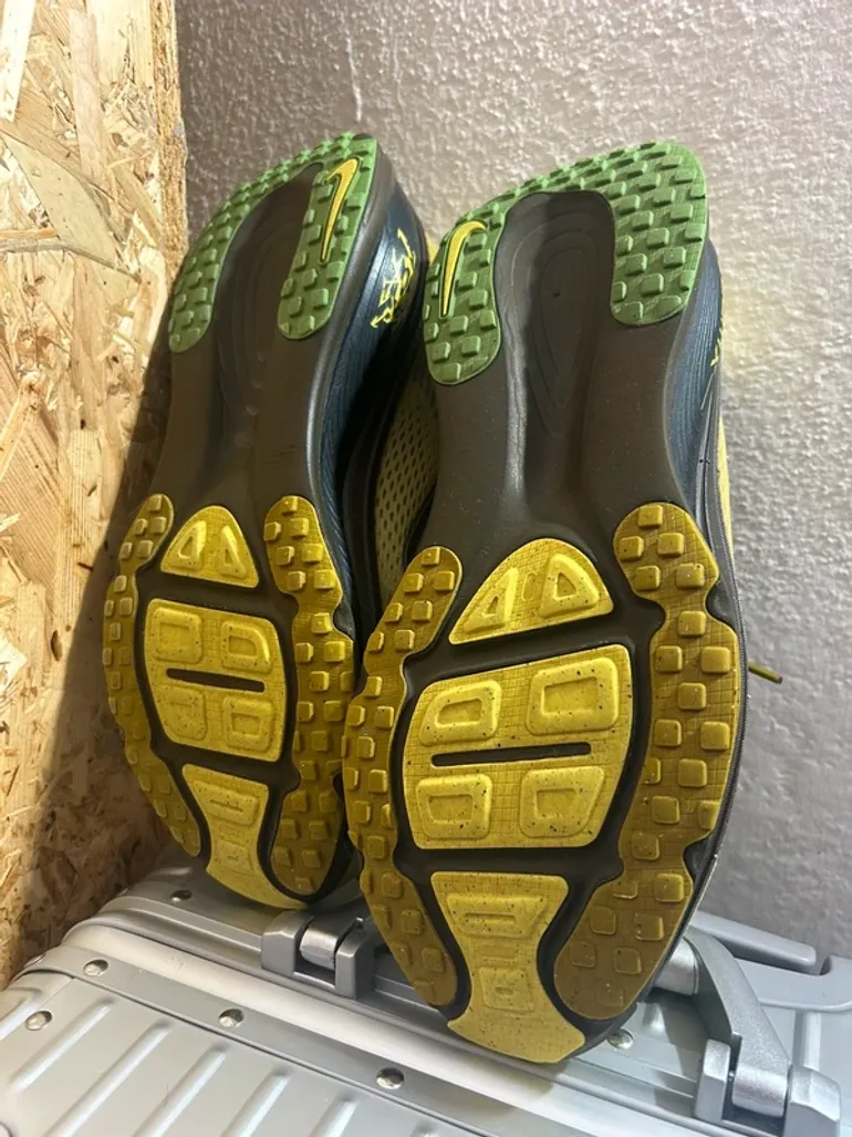 Used Nike Vomero 18 bike — image 4 of 6