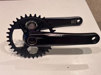 Shimano Deore XT FC-M8100-1 Crank 2025 Drivetrain & Pedals de segunda mano