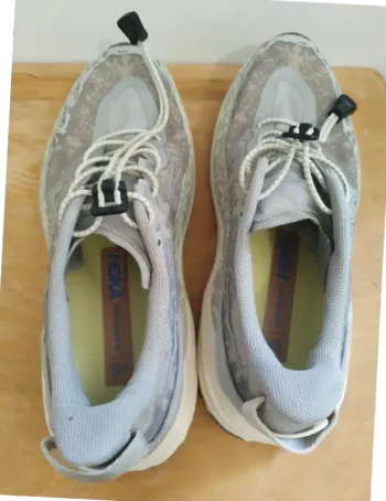 Used Hoka Speedgoat 6 bike — image 5 of 9