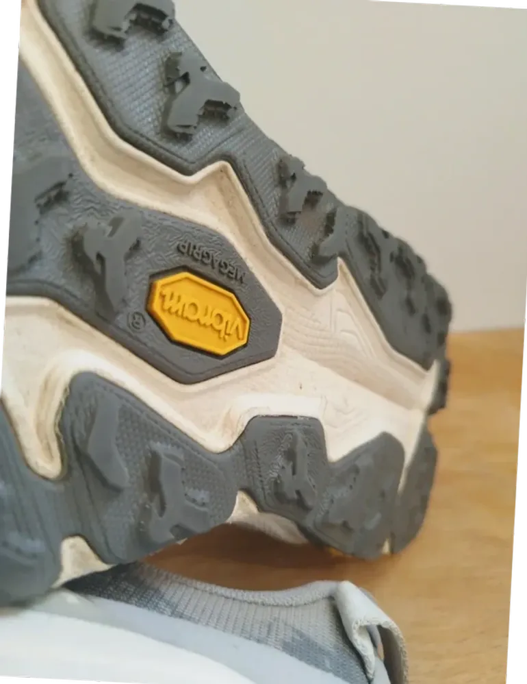 Used Hoka Speedgoat 6 bike — image 9 of 9
