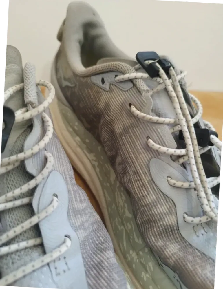 Used Hoka Speedgoat 6 bike — image 3 of 9
