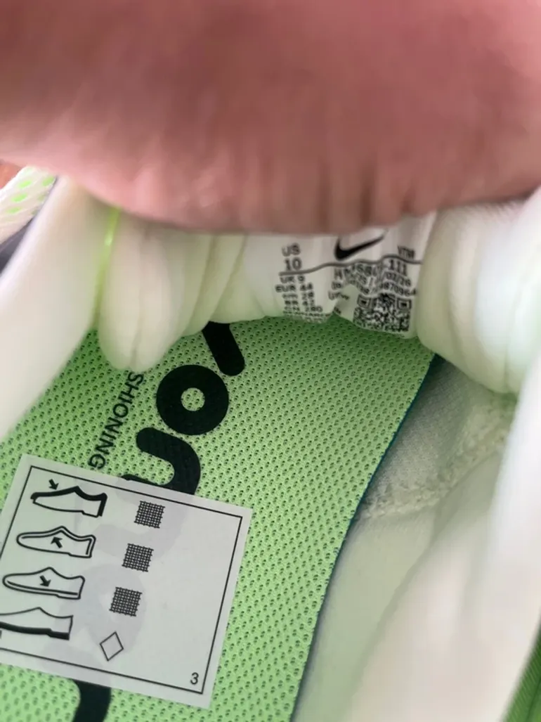 Used Nike Vomero 18 bike — image 7 of 9