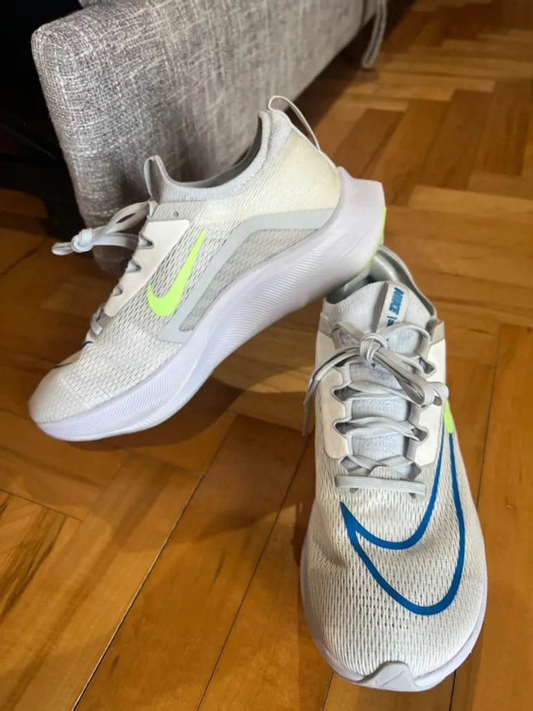 Used Nike Zoom Fly 4 bike — image 3 of 4