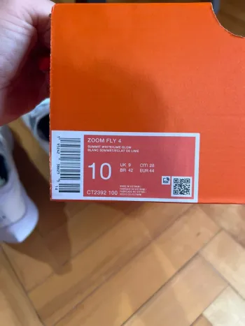 Używany Nike Zoom Fly 4 bike — zdjęcie 8 z 9